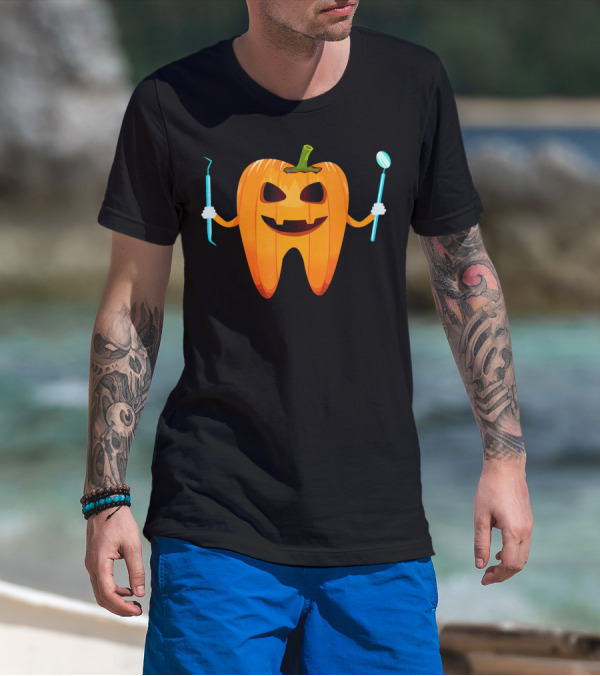 Halloween Tooth Pumpkin Holding Dental Tools T-Shirt