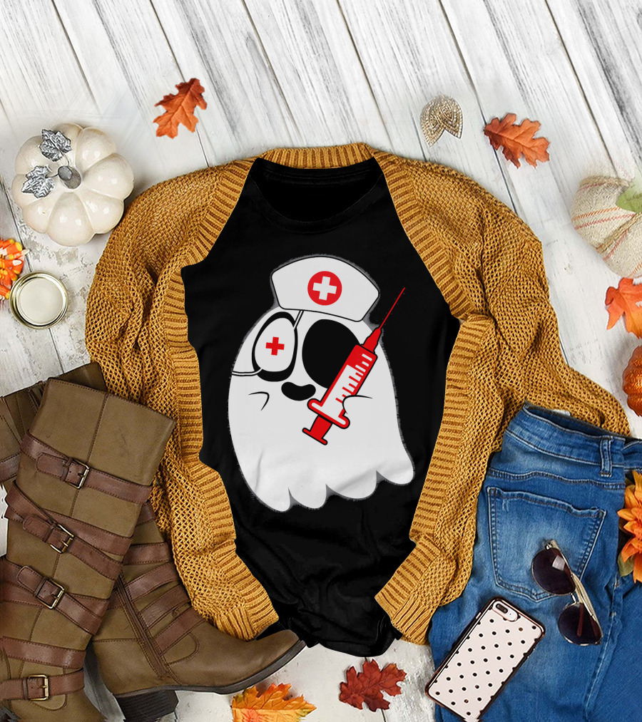 Funny Ghost Nurse Emoji with Syringe Nurse Hat T-Shirt