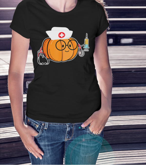 Nurse Halloween Pumpkin With Stethoscope And Syringe Smiling Face T-Shirt