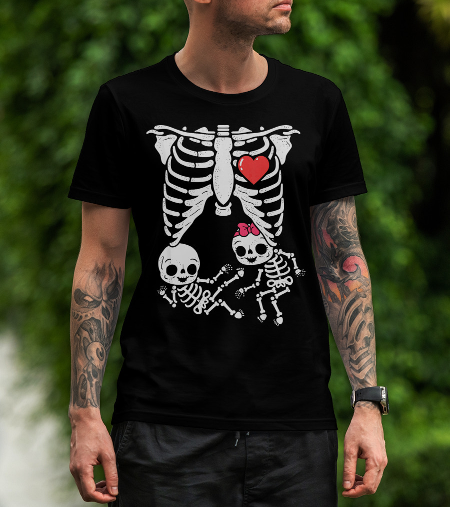 Skeleton Pregnancy Announcement With Baby Skeletons And Heart T-Shirt