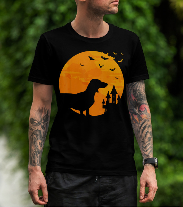 Dachshund Halloween Silhouette With Bats And Haunted Castle T-Shirt