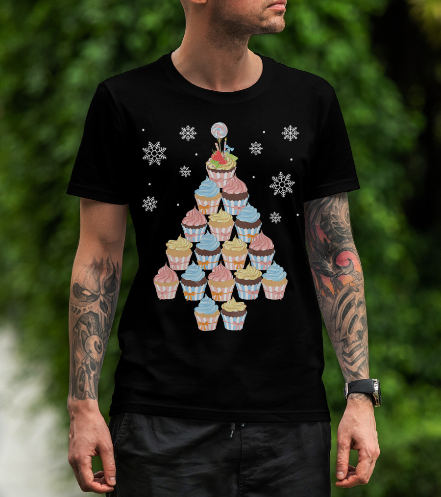 Cupcake Christmas Tree Baker Bak Festive Snowflake Topping T-Shirt