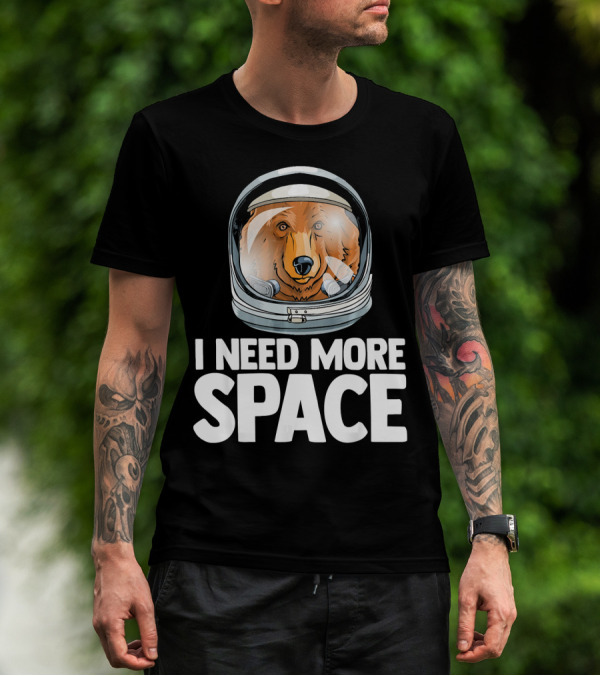 I Need More Space Astronaut Bear Science Helmet T-Shirt
