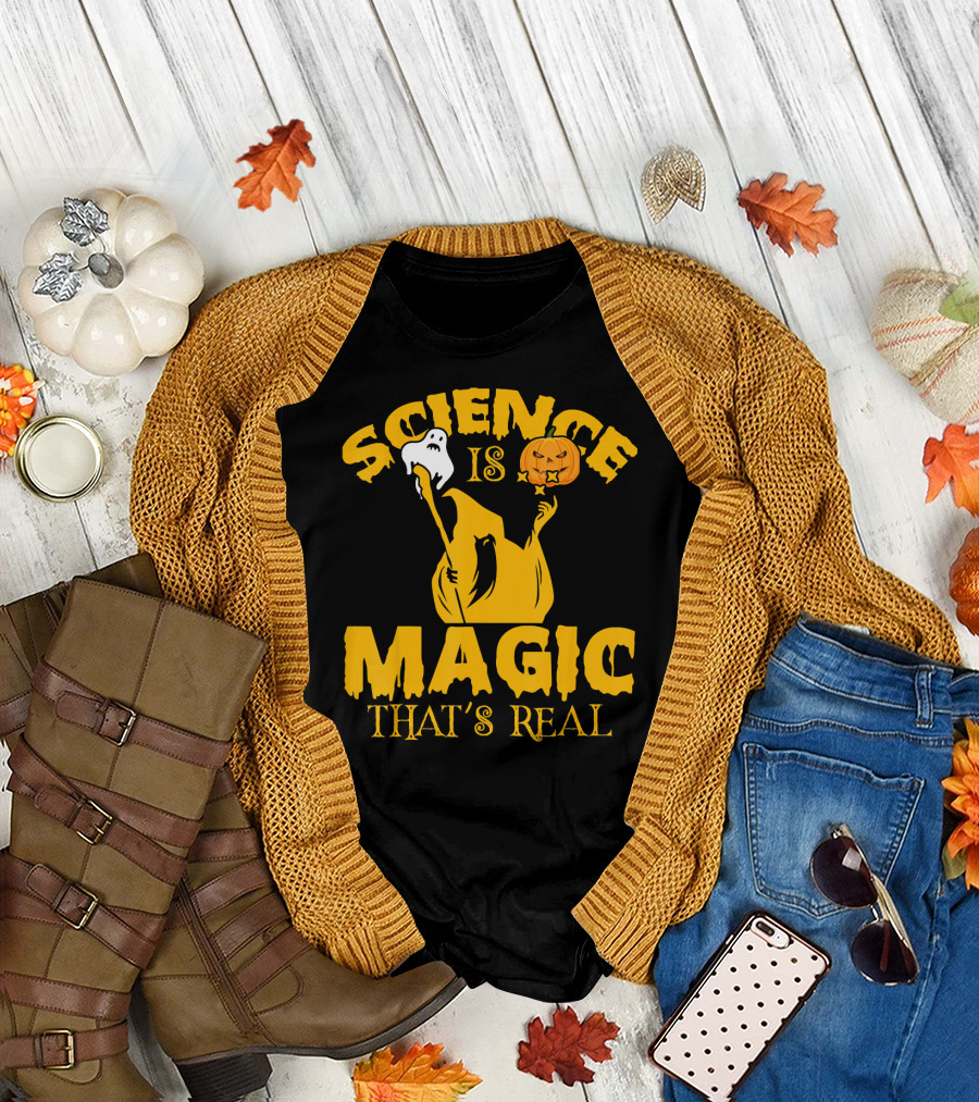 Science Is Magic That's Real Halloween Ghost Pumpkin T-Shirt