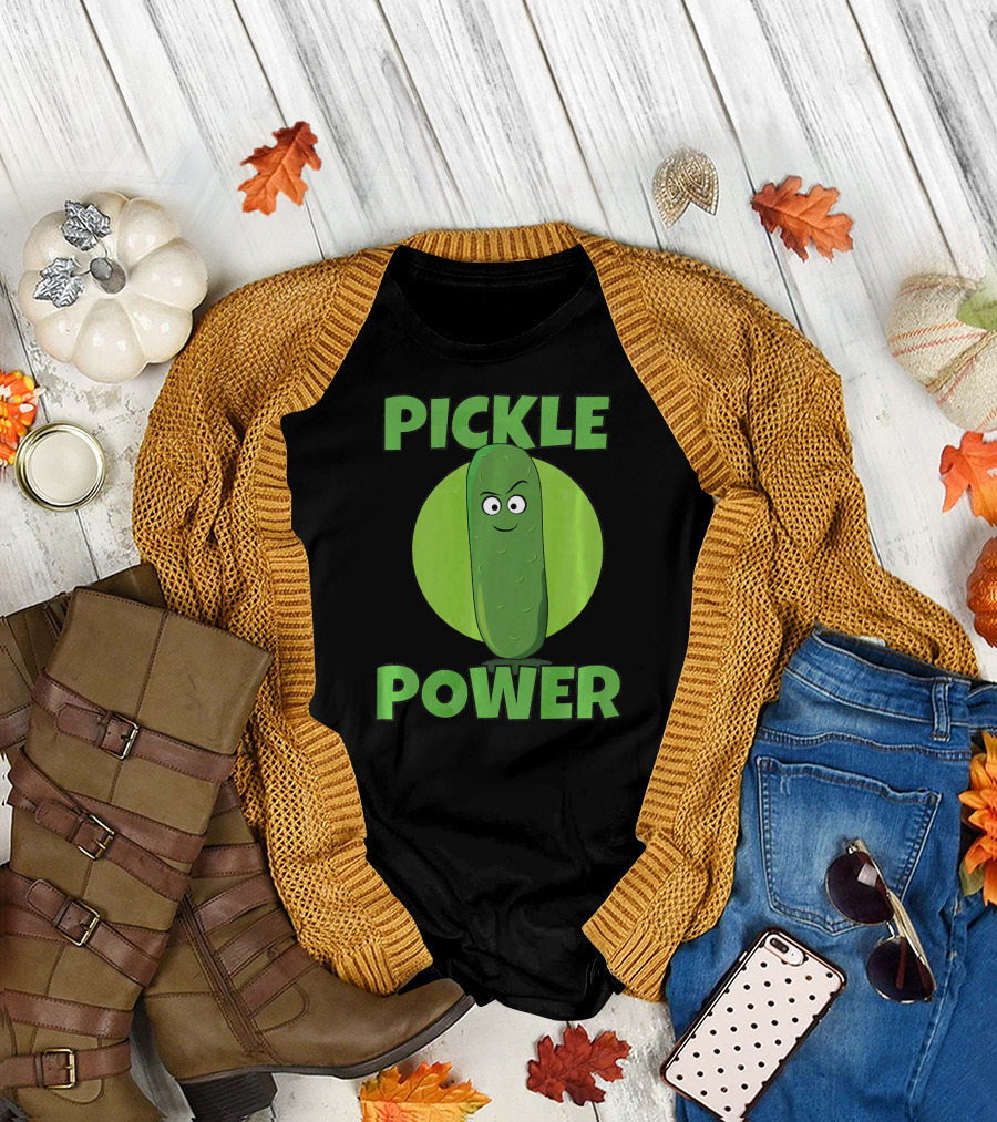 Pickle Power I Love Pickles Smiling Cartoon Pickle Character T-Shirt