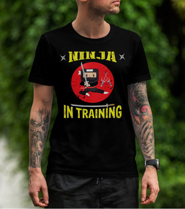 Ninja In Training Samurai Sword Martial Arts Red Circle Shuriken T-Shirt