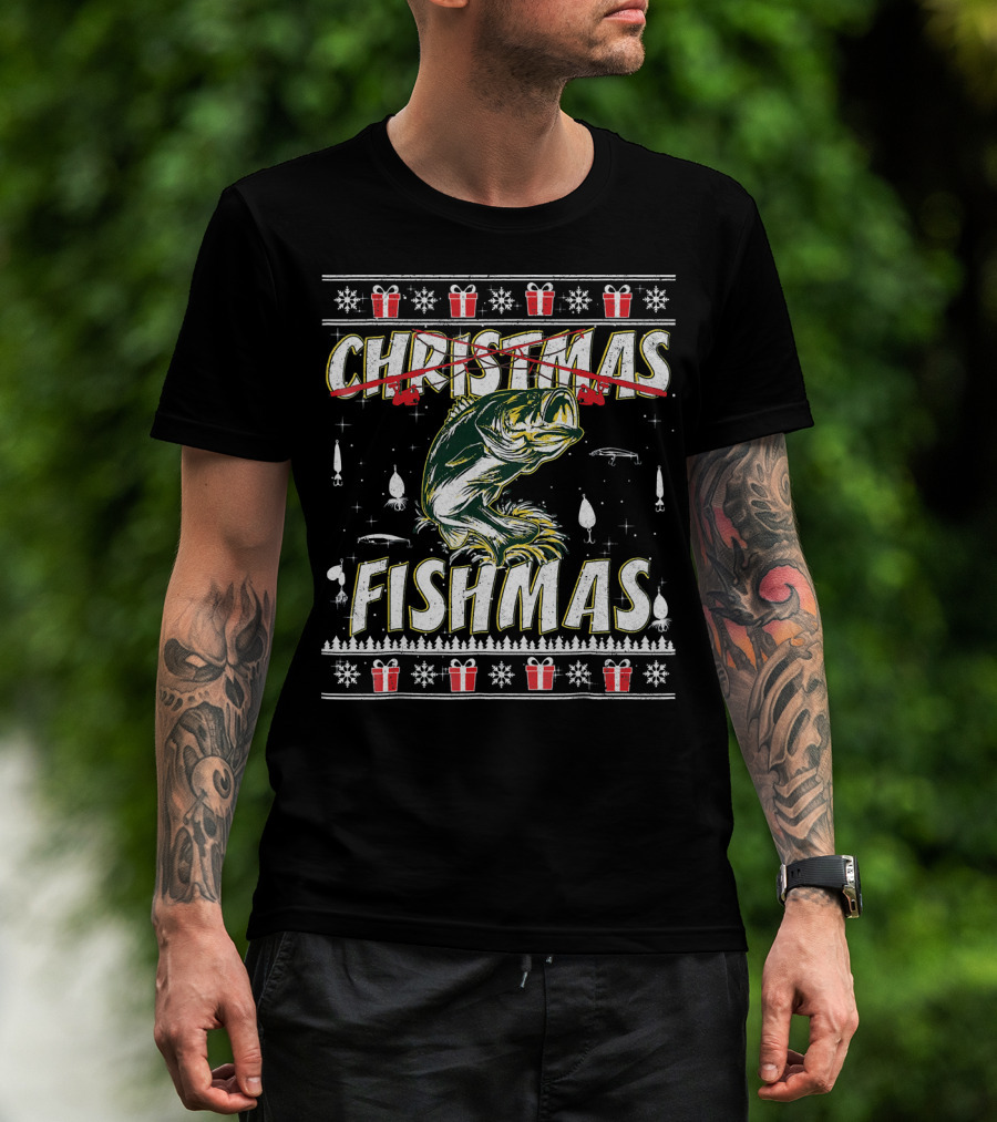 Christmas Fishmas Funny Fishing Presents Snowflakes T-Shirt