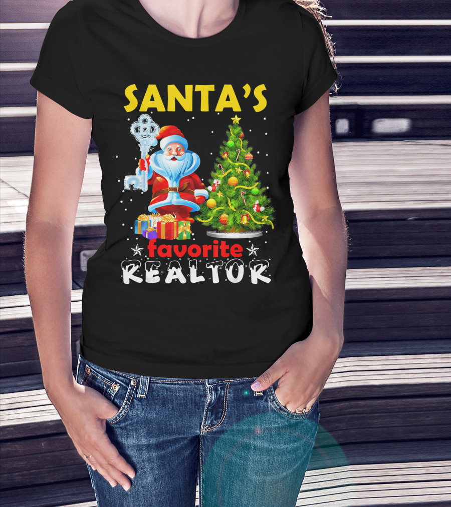 Santa's Favorite Realtor Christmas Tree Presents Key T-Shirt