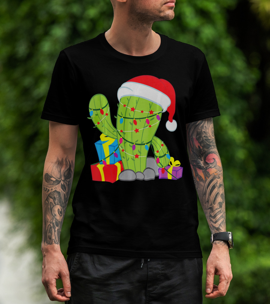 Cactus Tree Santa Hat Christmas Presents Mexican T-Shirt