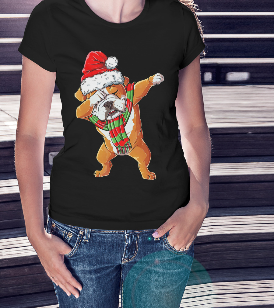 Dabbing English Bulldog Santa Claus With Christmas Hat And Scarf T-Shirt