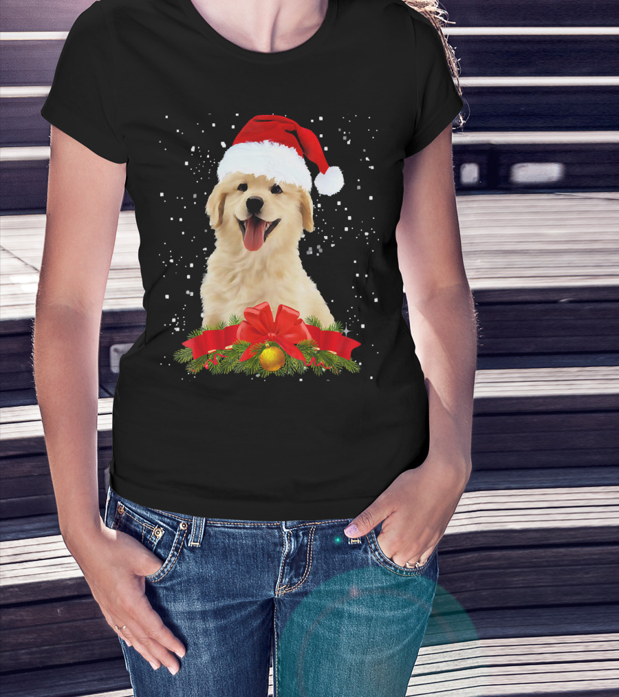 Golden Retriever Santa Hat Christmas Wreath T-Shirt