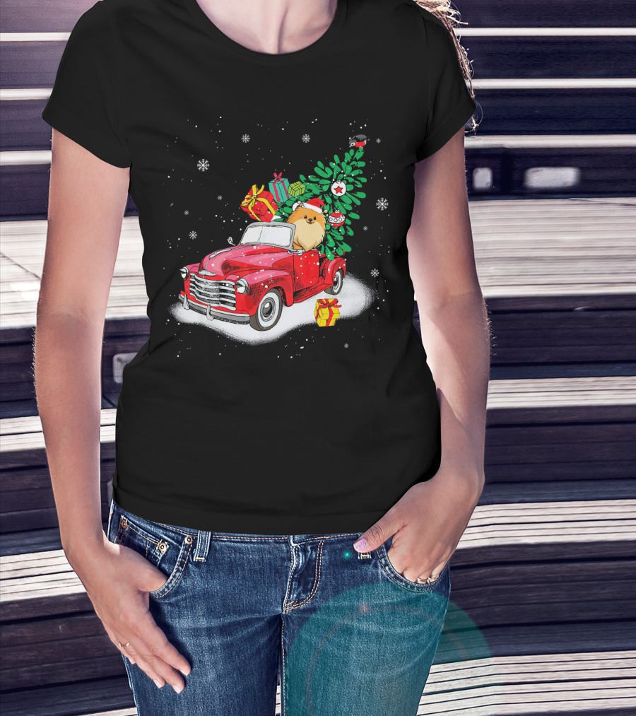 Pomeranian With Christmas Tree And Gifts In Red Truck Snow Scene T-Shirt