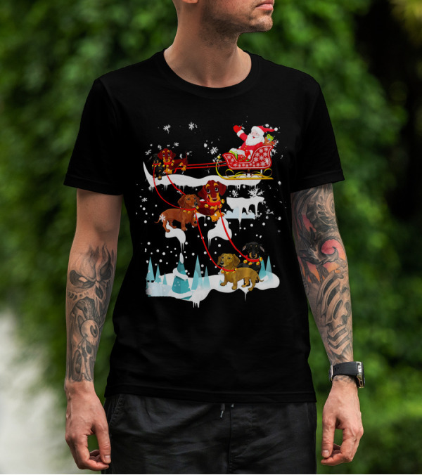 Santa Sleigh With Dachshund Reindeer Christmas Scene T-Shirt