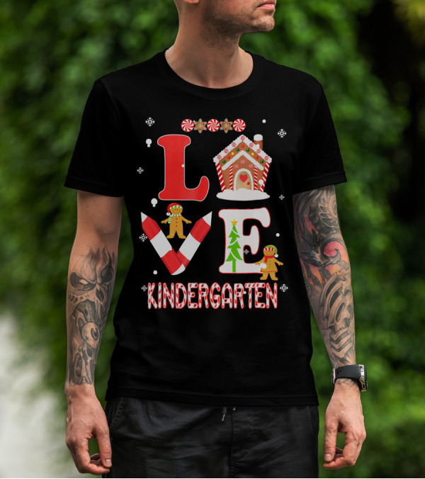 Love Kindergarten Teacher Gingerbread Candy Cane Christmas T-Shirt
