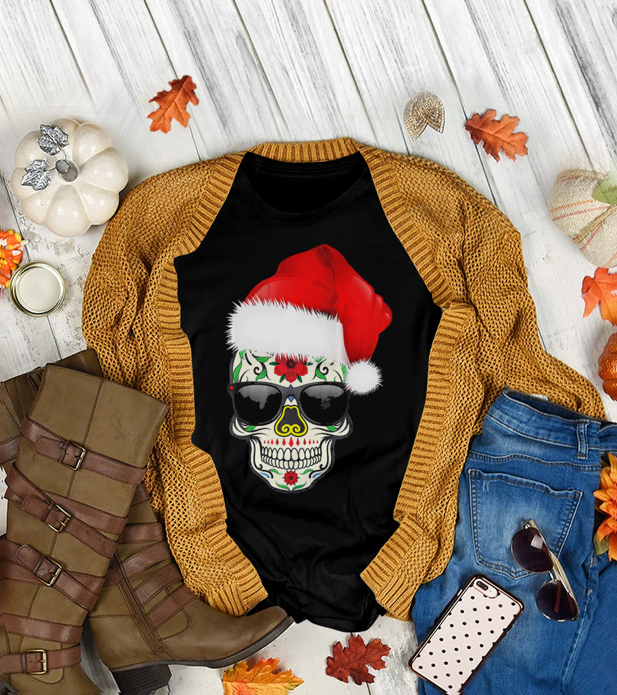 Christmas Santa Hat Day of the Dead Sugar Skull Suga T-Shirt