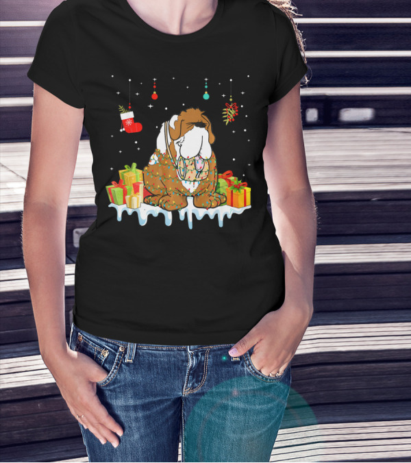 Christmas Bernard Dog With Presents And Festive Decorations T-Shirt