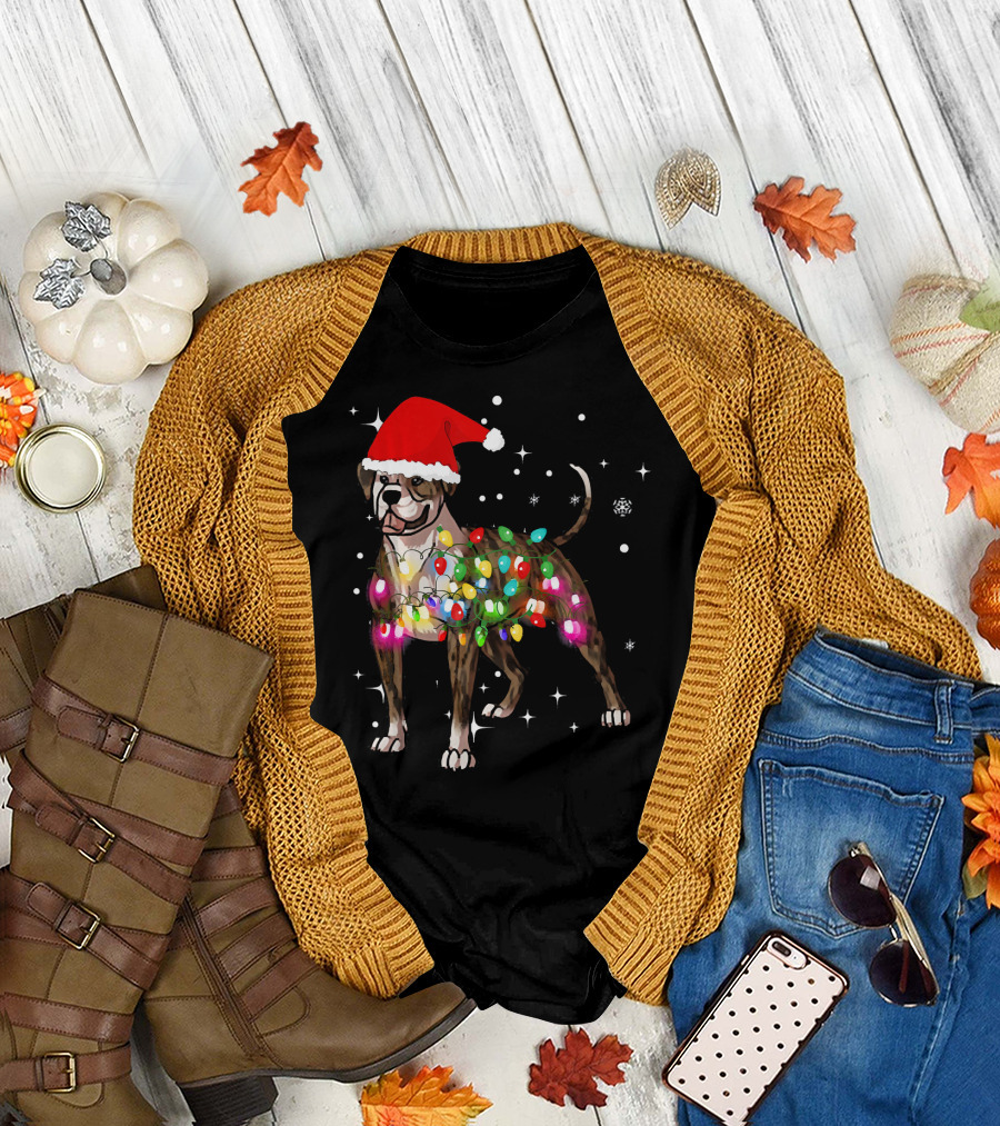 Christmas Lights American Bulldog Santa Hat Snowflakes T-Shirt