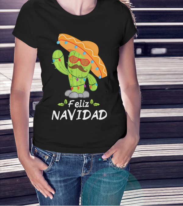 Feliz Navidad Cactus Mexican Tree Christmas Sombrero Lights T-Shirt