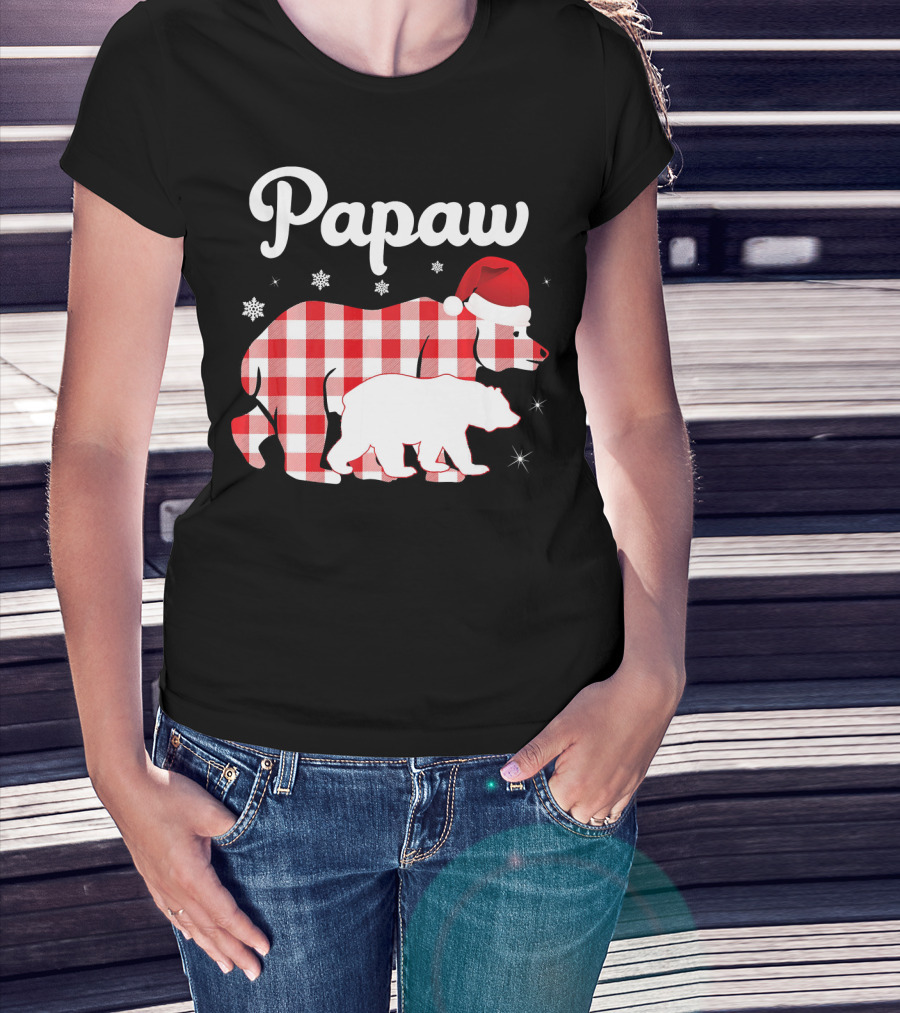 Papaw Red Plaid Bear Santa Hat Snowflakes Matching Family Pajama T-Shirt