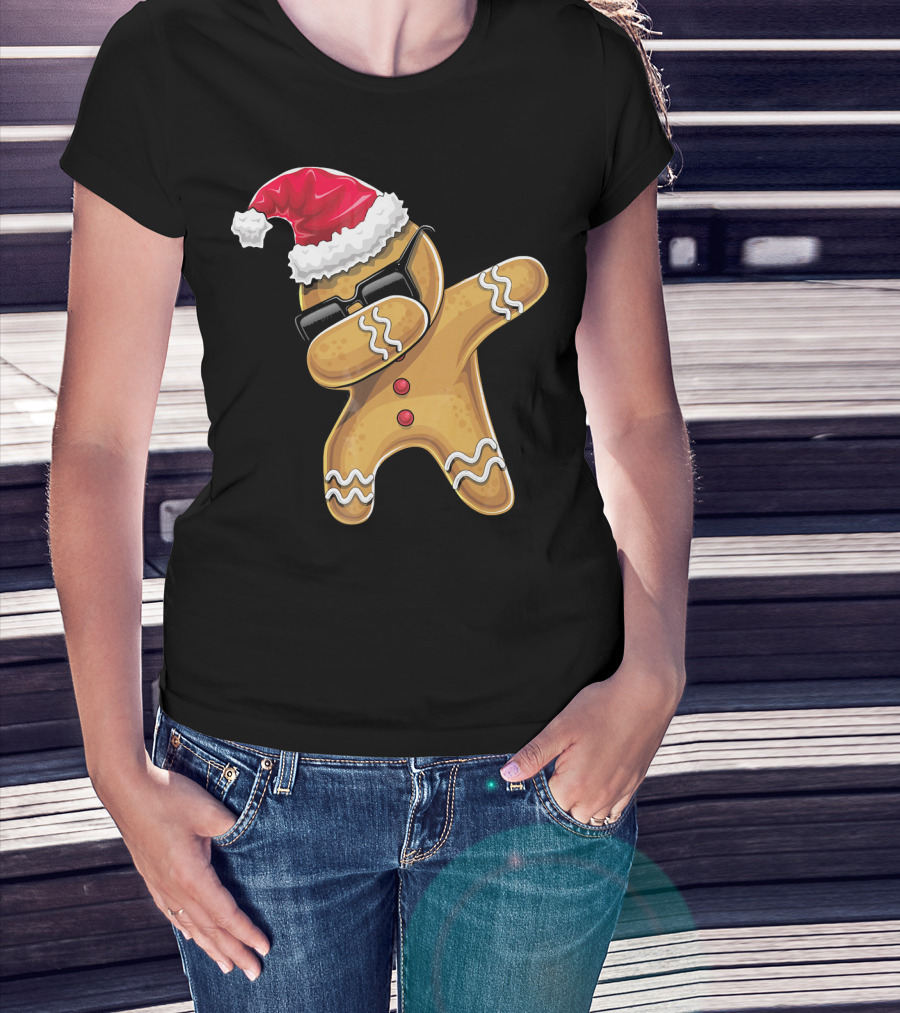 Santa Hat Dabbing Gingerbread Man Holiday Baking T-Shirt