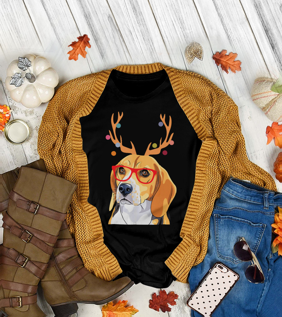 Beagle with Christmas Antlers and Red Glasses T-Shirt