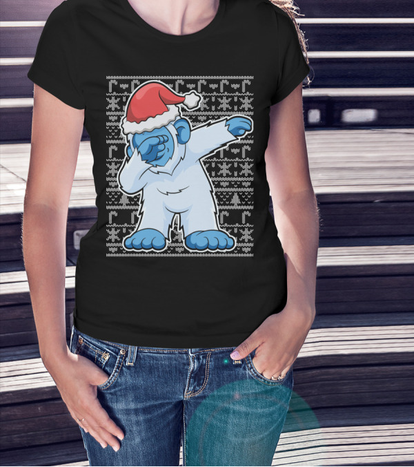 Christmas Abominable Snowman Bigfoot Dabbing Santa Hat T-Shirt