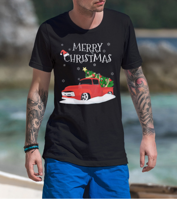 Merry Christmas Red Vintage Truck With Snow And Christmas Tree T-Shirt