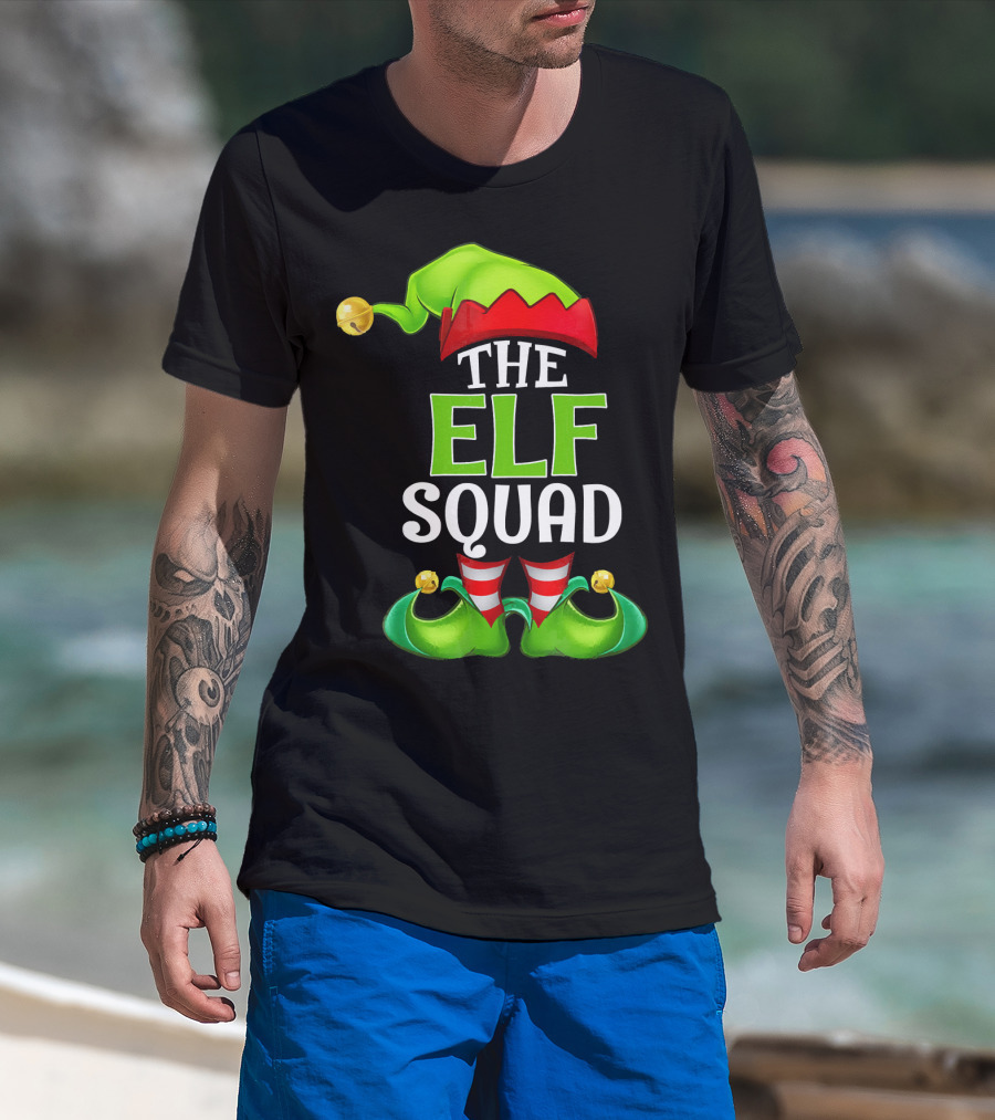 THE ELF SQUAD Green Hat Striped Stockings T-Shirt