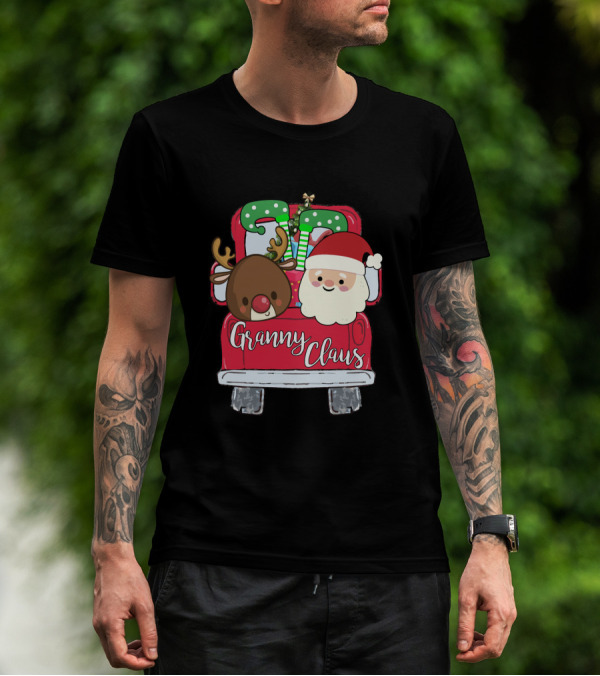 Granny Claus Santa And Reindeer In Christmas Car With Gifts T-Shirt