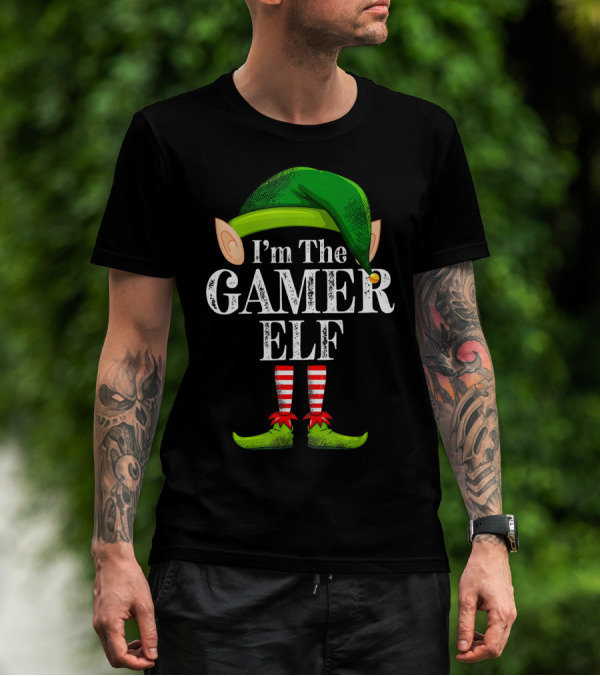 I'm The Gamer Elf Christmas Green Hat Striped Red Socks T-Shirt