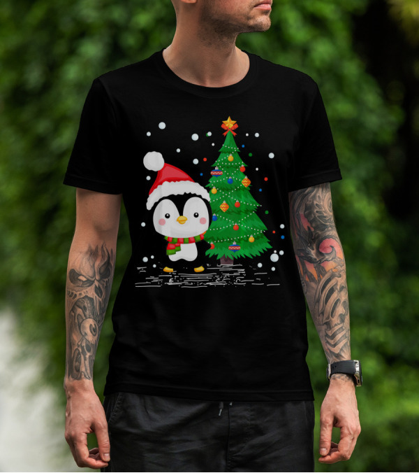 Funny Penguin Lover Santa Hat Christmas Tree Pengu T-Shirt