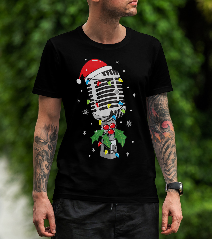 Retro Microphone With Santa Hat And Holiday Lights T-Shirt