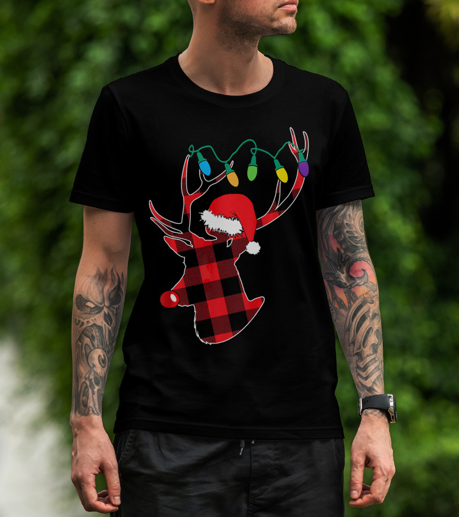 Christmas Deer Santa Hat Buffalo Plaid String Lights T-Shirt