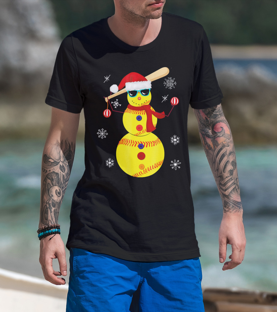 Christmas Softball Snowman With Bat And Santa Hat T-Shirt