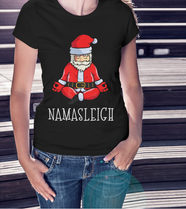 Santa Meditation Yoga Christmas Namasleigh T-Shirt