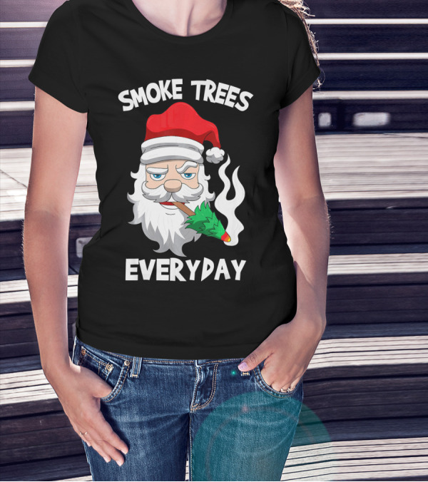 Smoke Trees Everyday Santa Claus Smokin Christmas T-Shirt