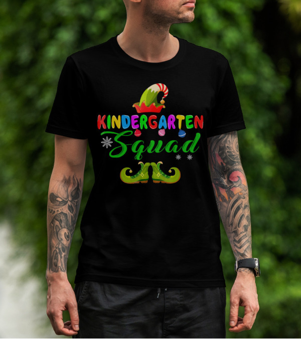 Kindergarten Squad Christmas Elf Hat And Shoes T-Shirt
