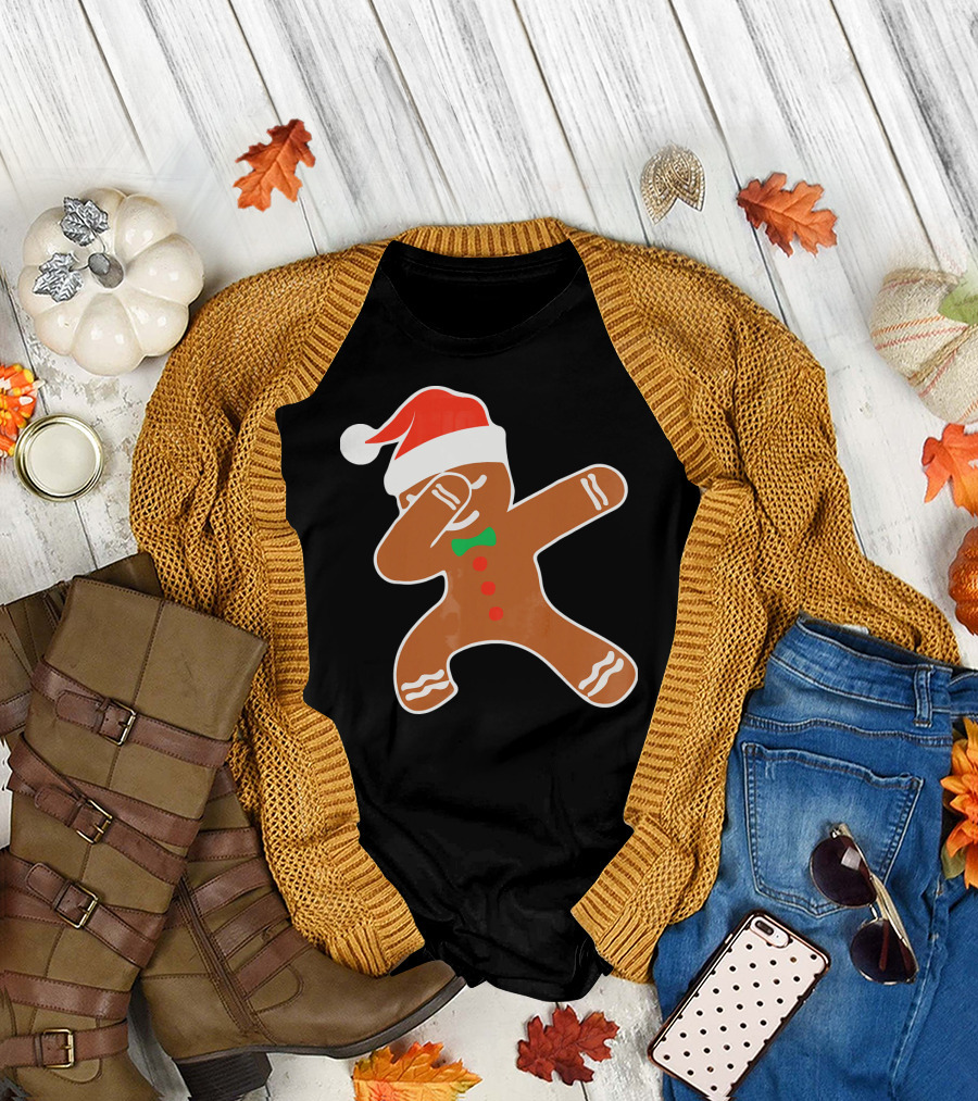 Funny Dabbing Gingerbread with Santa Hat T-Shirt