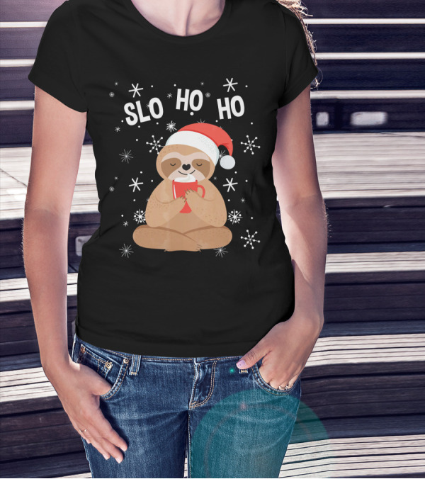 Slo Ho Ho Merry Slothmas Christmas Sloth Santa Hat T-Shirt