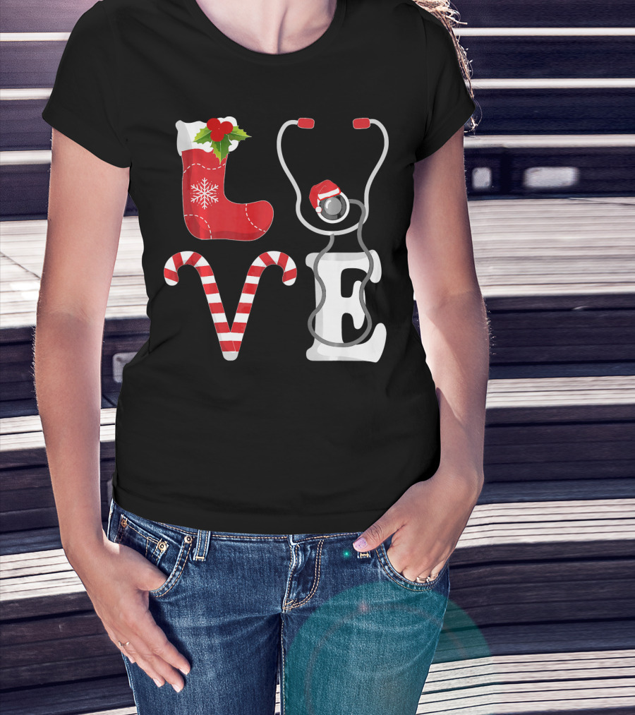 Christmas Nurse Love Santa Stethoscope T-Shirt