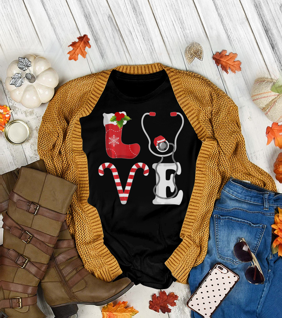 Christmas Nurse Love Santa Stethoscope T-Shirt