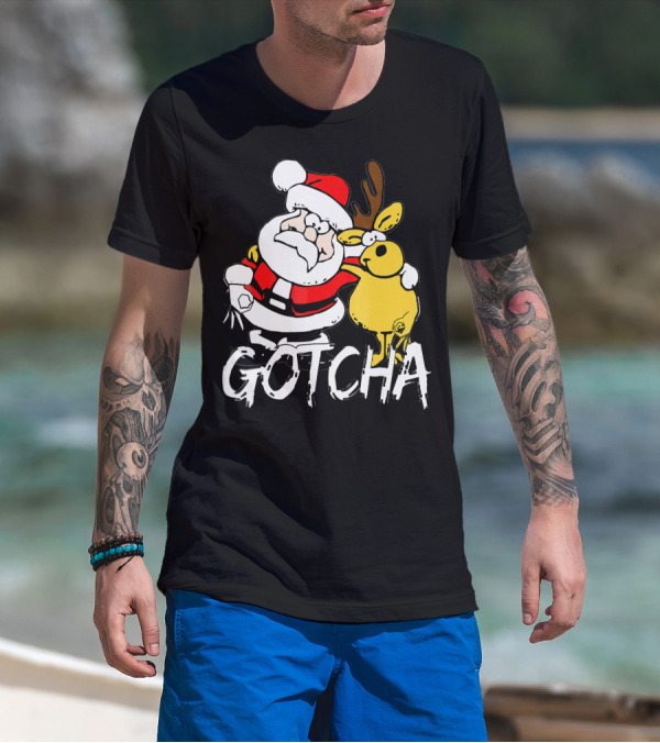 Santa Claus Gotcha Finger Circle Game With Reindeer T-Shirt
