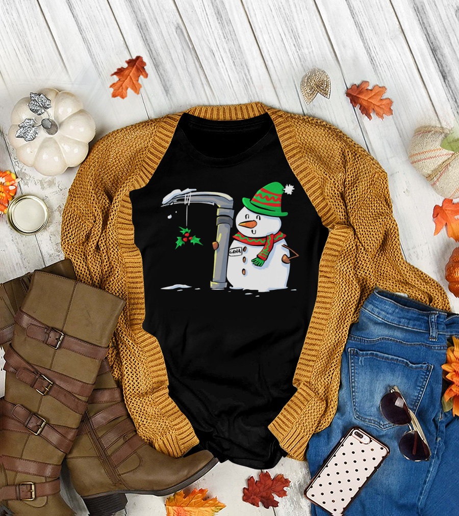 Snowman with Mac 3 Anesthesia Wearing Holiday Hat and Scarf with Holly Decor T-Shirt