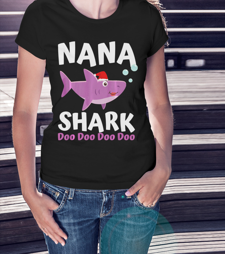 Nana Shark Doo Doo Doo Doo Christmas Santa Hat T-Shirt