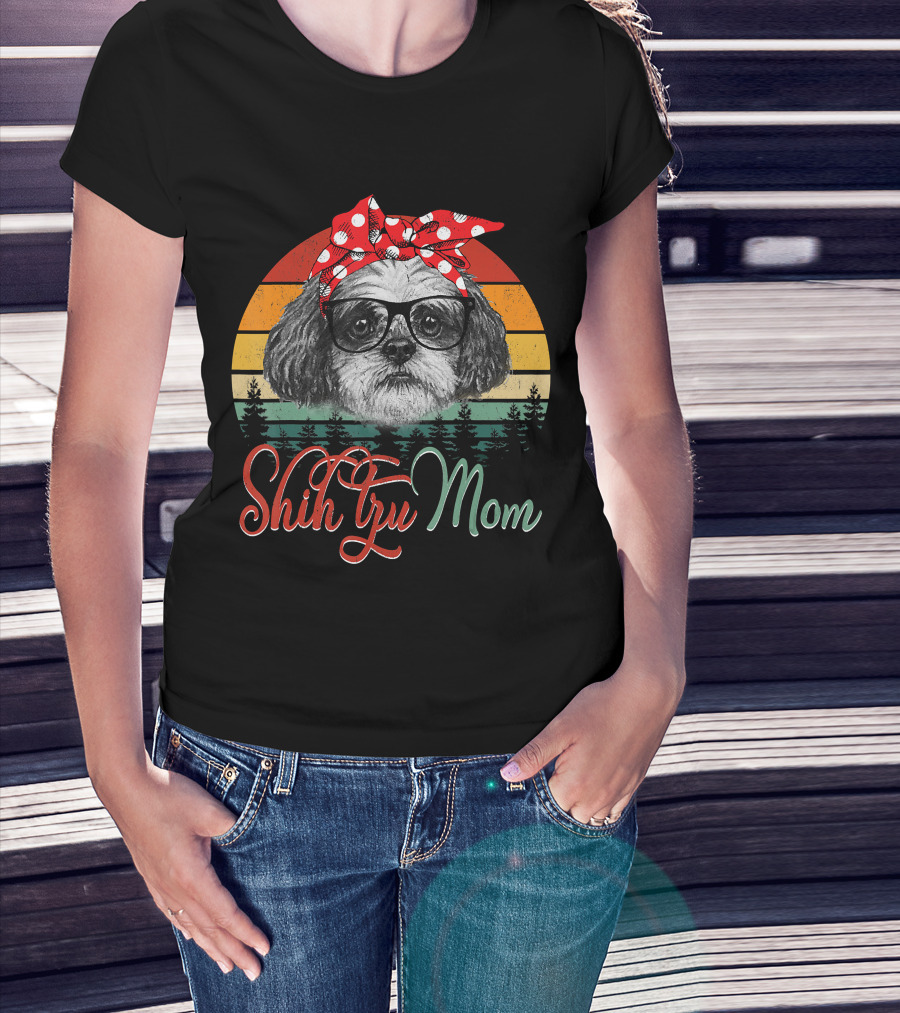 Shih Tzu Mom Retro Dog Lovers Mother T-Shirt