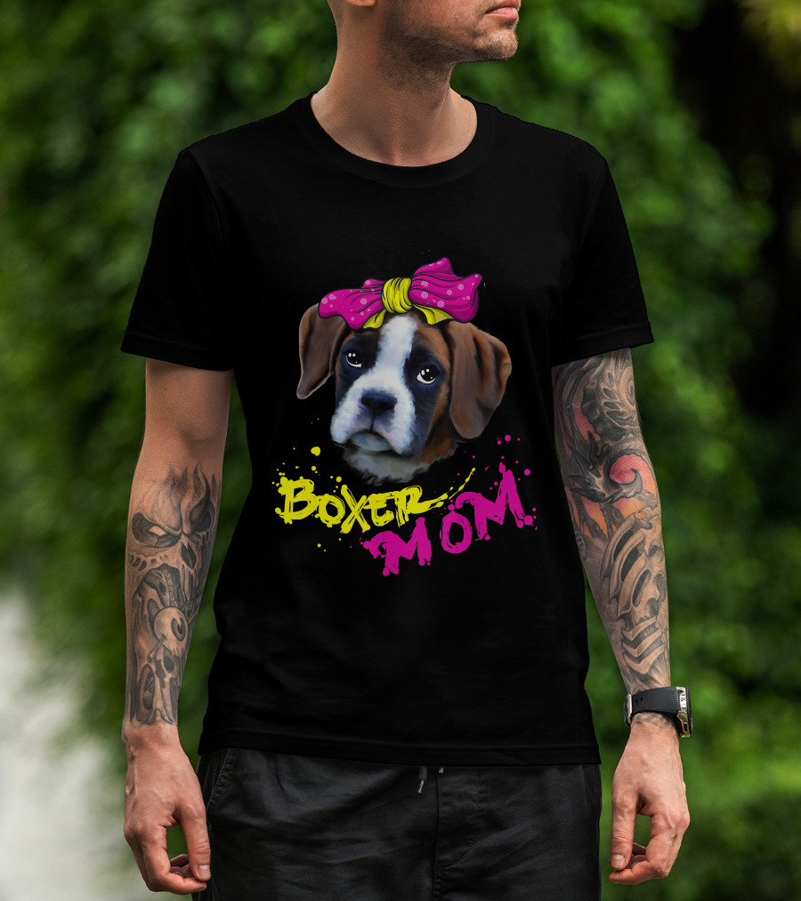 Boxer Mom Dog With Pink Bow T-Shirt