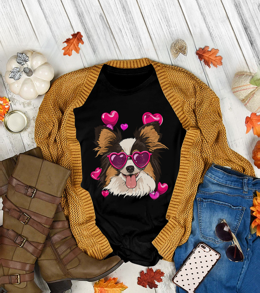 Papillon Heart Sunglasses Pink Hearts Valentines Day T-Shirt