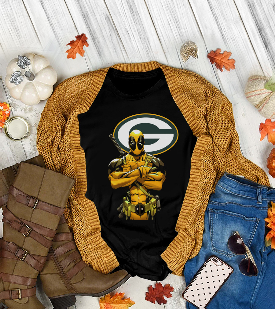 Green Bay Packers Deadpool Crossover T-Shirt
