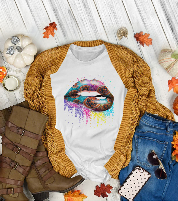 Chicago Bears Glitter Lips T-Shirt