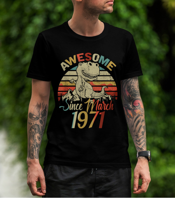 Awesome Since March 1971 Vintage Dinosaur Retro Stripes T-Shirt